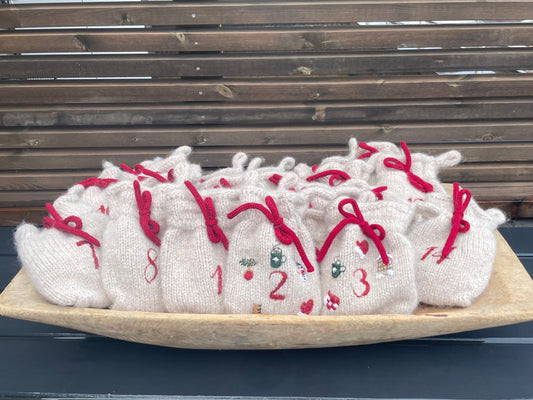 NYHET! HAVREBARNAS kalenderposer